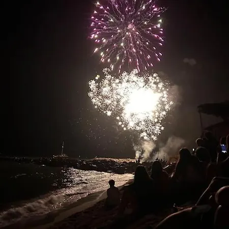 L Etoile De 2 Sainte-Marie-la-Mer